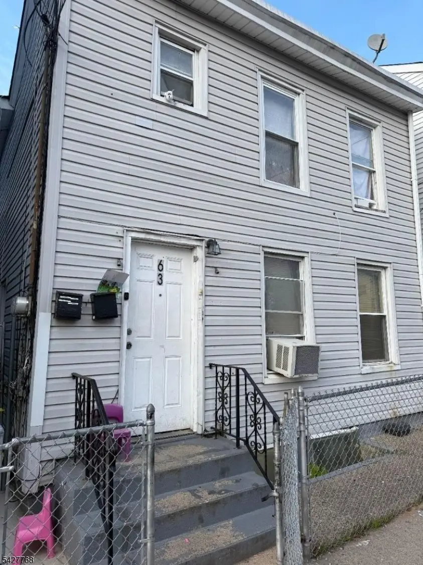 63 Pearl St, Paterson, NJ 07501 - #2