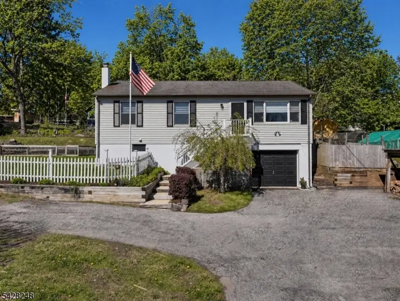 709 Canistear Rd, Highland Lakes, NJ 07422 - #2