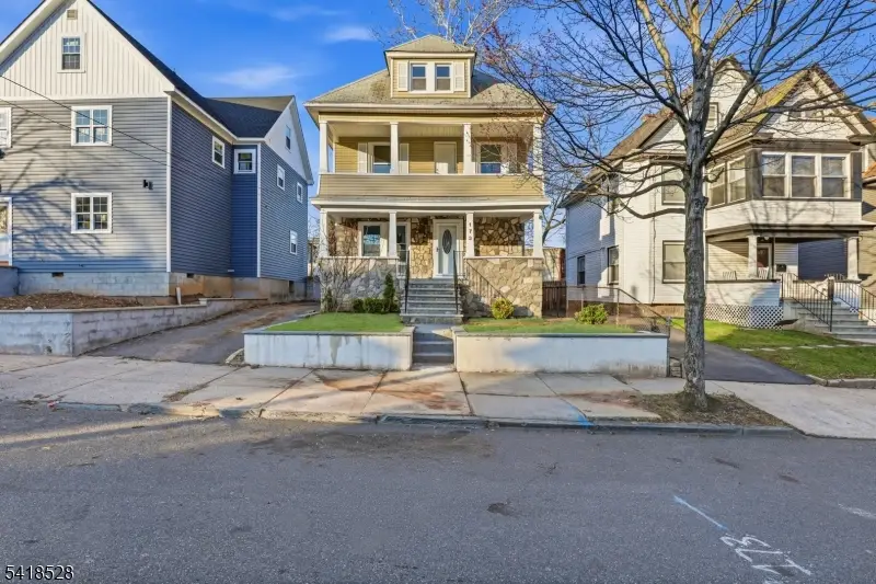 171 Renner Ave, Newark, NJ 07112 - #1