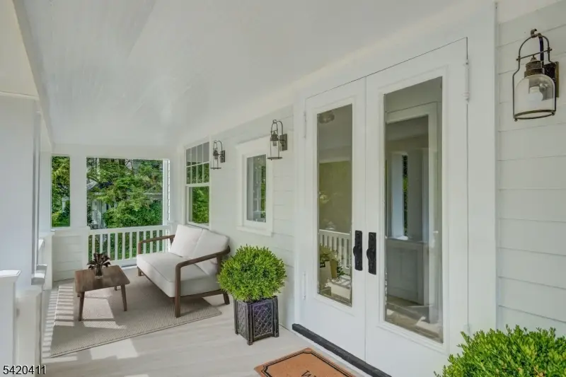 89 Maplewood Ave #1, Maplewood, NJ 07040 - #2