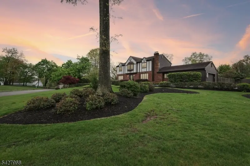3 Welsh Dr, Florham Park, NJ 07932 - #3