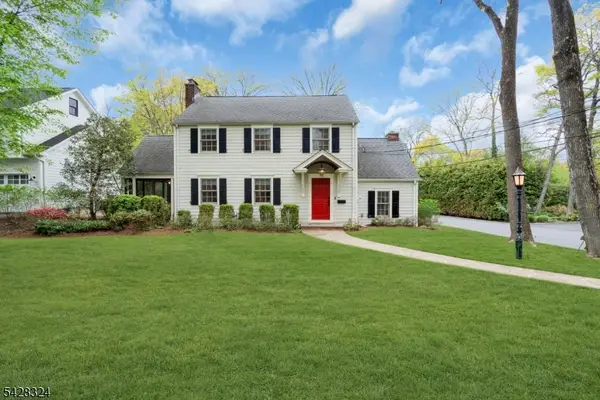 156 Washington Ave, Chatham Boro, NJ 07928