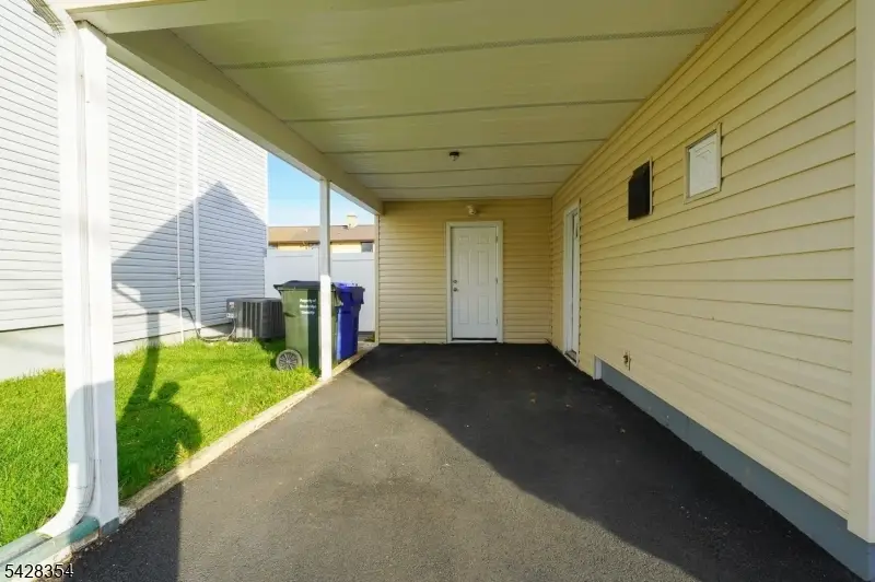 160 Brown Ave, Iselin, NJ 08830 - #3