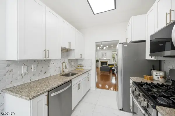214 Swathmore Dr, Nutley Twp., NJ 07110