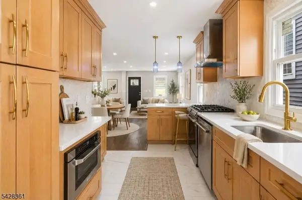 2031 Pleasant Pkwy, Union Twp., NJ 07040