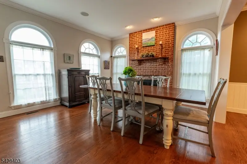 4260 Farmersville Ct, Bethlehem, NJ 18045 - #3