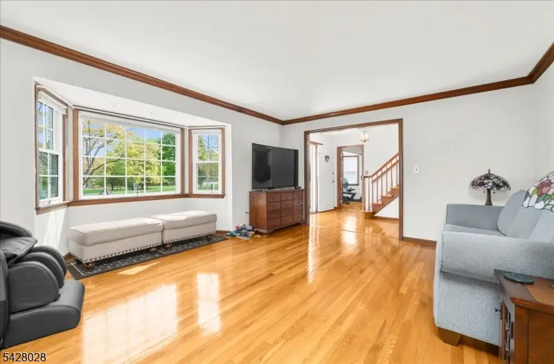 18 Weavers Ln, Readington, NJ 08889 - #2
