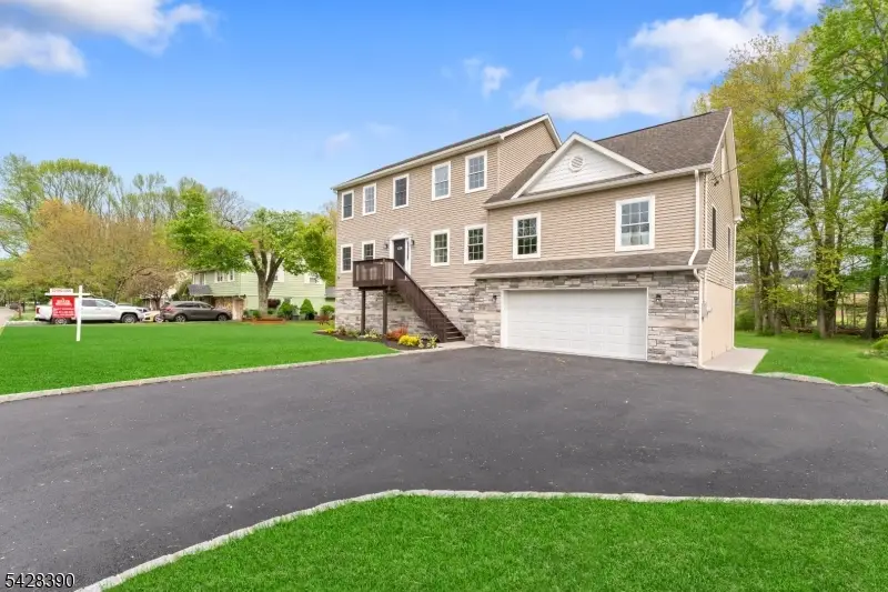 128 Big Piece Rd, Fairfield, NJ 07004 - #2