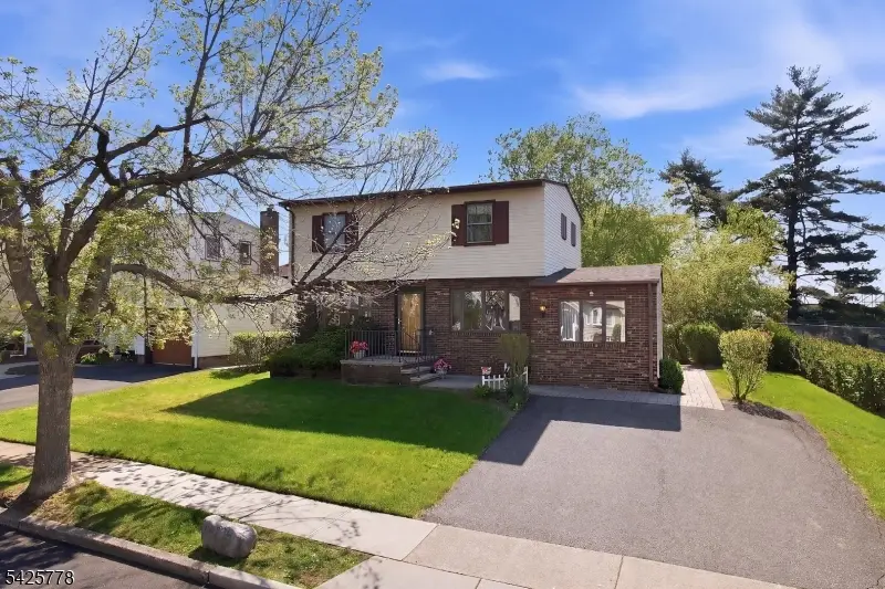38 Atkins Ter, East Rutherford, NJ 07073 - #1