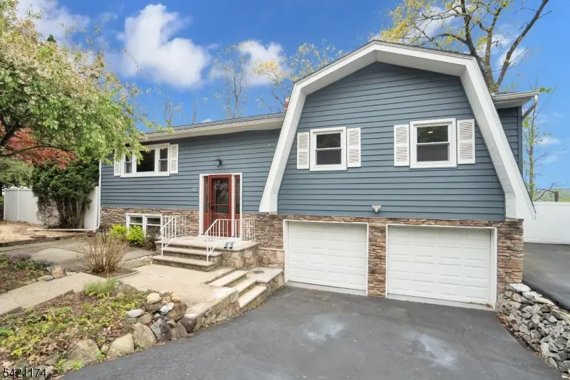 12 Stafford Dr, Wanaque, NJ 07465 - #1