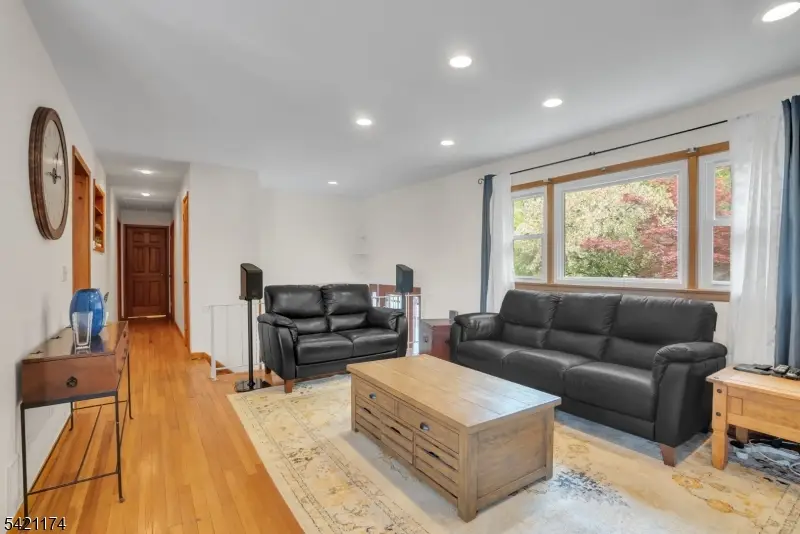 12 Stafford Dr, Wanaque, NJ 07465 - #2