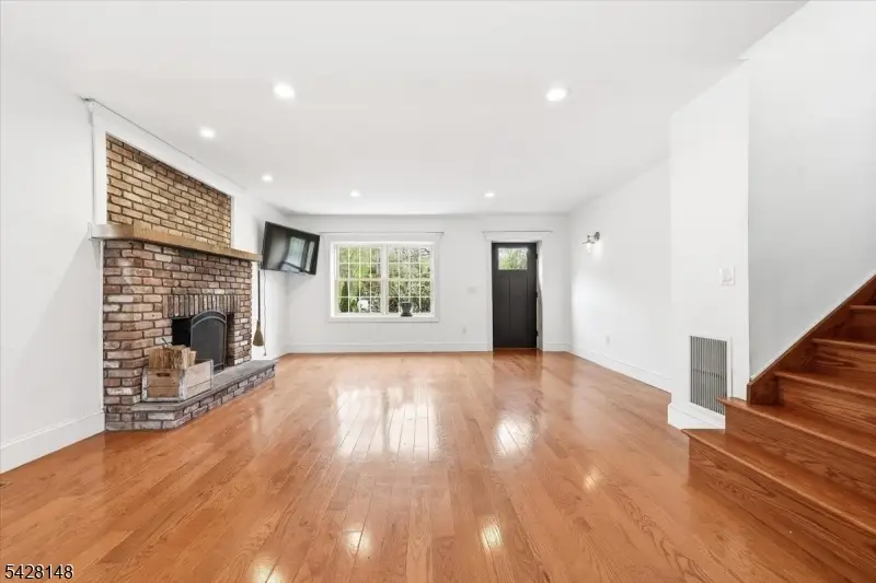 4 Tote Rd, Byram, NJ 07821 - #3