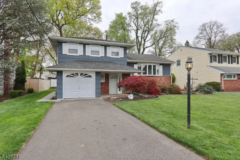 2260 Sunrise Ct, Scotch Plains, NJ 07076 - #2