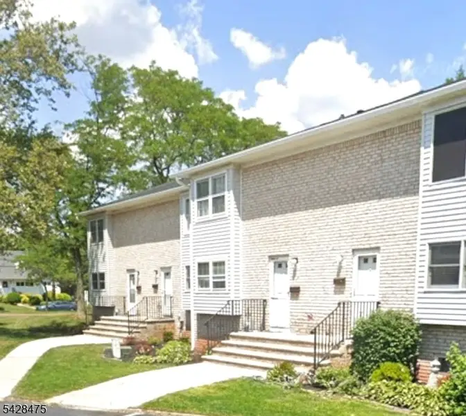 1030 Robin Rd, Hillsborough, NJ 08844 - #1