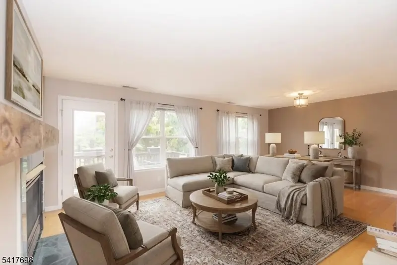 4 Eagles Nest Ln, Hardyston, NJ 07419 - #1