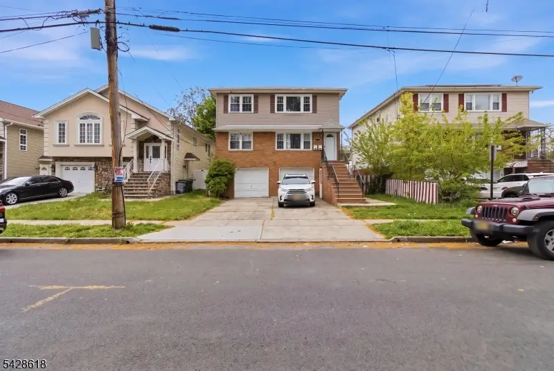 1129 E Henry St, Linden, NJ 07036 - #1