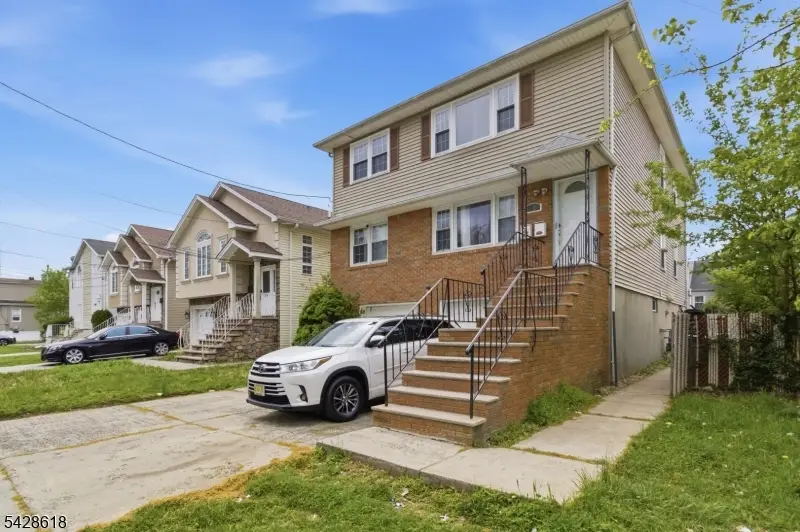 1129 E Henry St, Linden, NJ 07036 - #2
