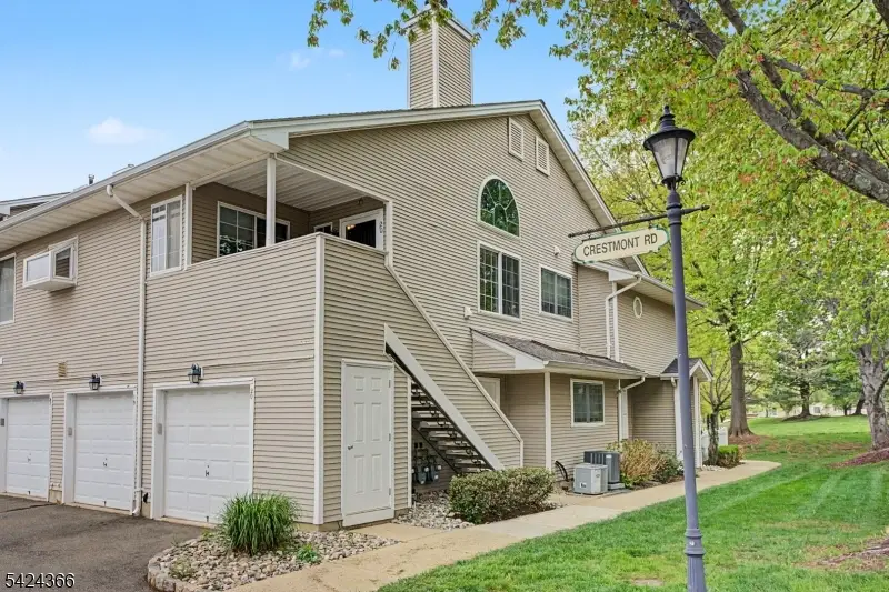 20 Crestmont Road, The Hills, NJ 07921 - #1