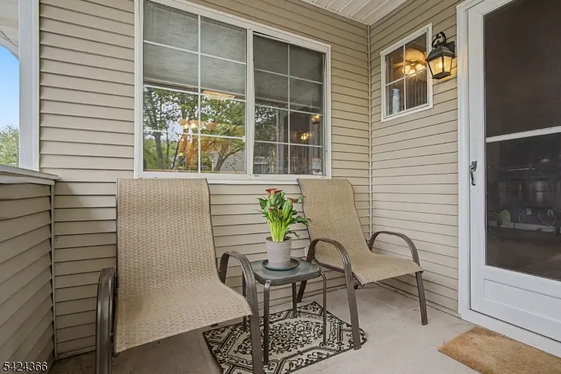 20 Crestmont Road, The Hills, NJ 07921 - #2