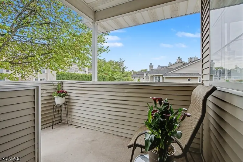 20 Crestmont Road, The Hills, NJ 07921 - #3