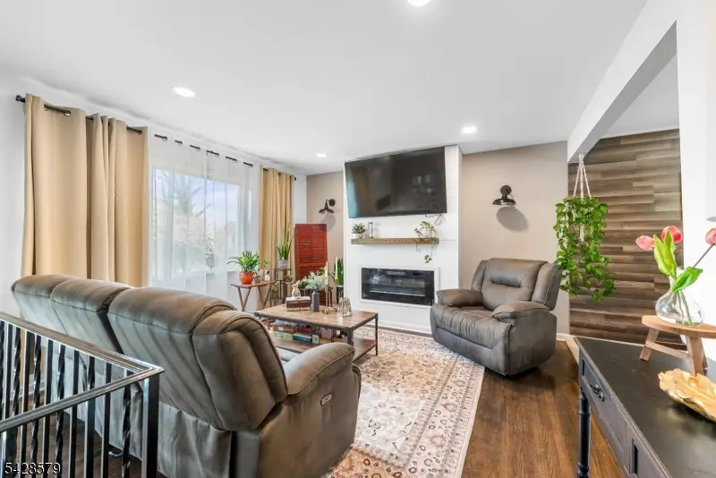40 Musconetcong Ave, Hopatcong, NJ 07843 - #3