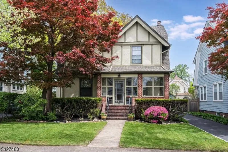 81 Evergreen Ave, Watsessing, NJ 07003 - #3