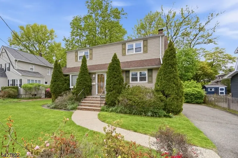 104 14th St, Cresskill, NJ 07626 - #1
