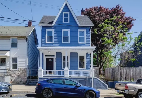 285 Chambers St, Phillipsburg Town, NJ 08865