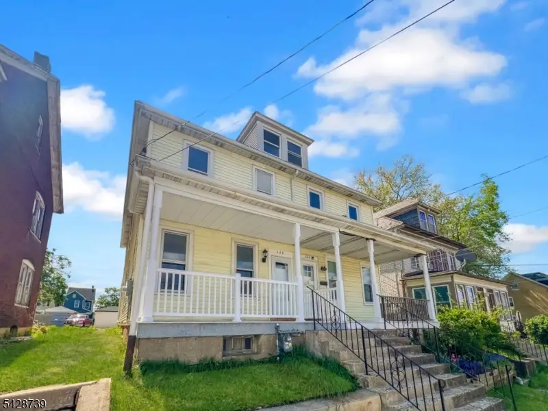 366 Thomas St, Phillipsburg, NJ 08865 - #1