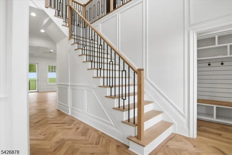 76 Hillside Ave, Livingston, NJ 07039 - #3