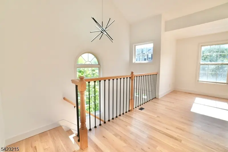 330 Winthrop Dr #303, Nutley, NJ 07110 - #3
