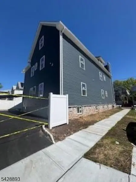 29 S Second St, Elizabethport, NJ 07206 - #3
