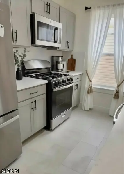 335 21st St, Irvington, NJ 07111 - #3