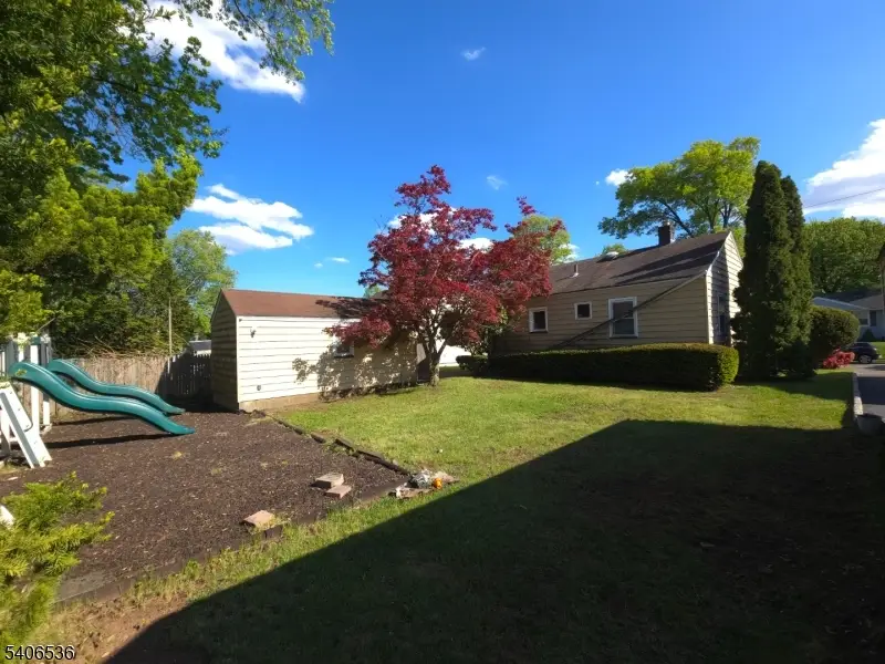 247 Albermarle St, Rahway, NJ 07065 - #3