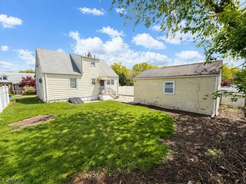 8 Blake Ave, Franklin, NJ 08873 - #3
