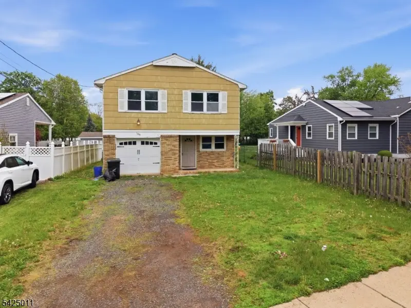 105 Berger St, Franklin, NJ 08873 - #1