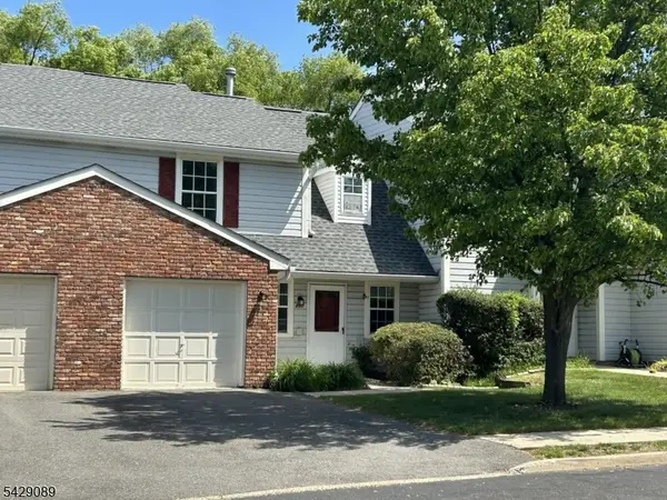 251 Hyde Park Rd, Franklin Twp., NJ 08873