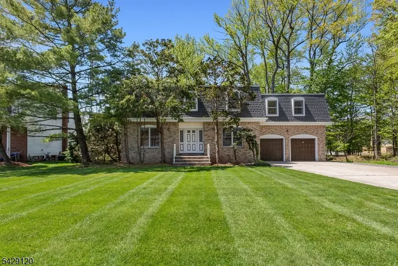 97 Roxy Ave, Edison, NJ 08820 - #1
