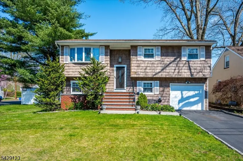71 Crosby Ave, Edison, NJ 08817 - #1