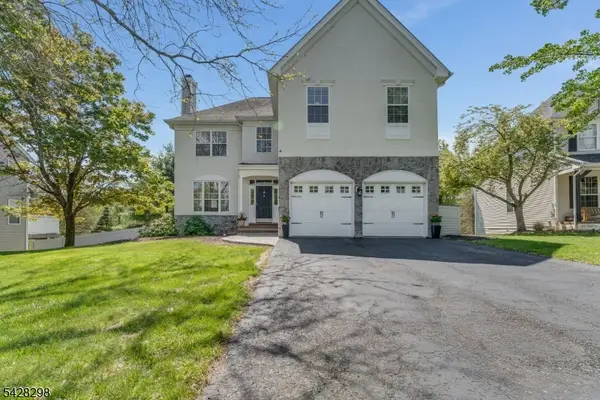 8 Miller Ln, Readington Twp., NJ 08889