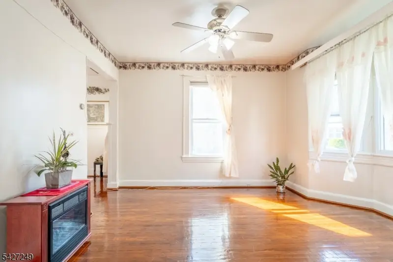 68 Richard St, Passaic, NJ 07055 - #3