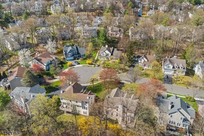 70 Hartley Ln, The Hills, NJ 07920 - #2