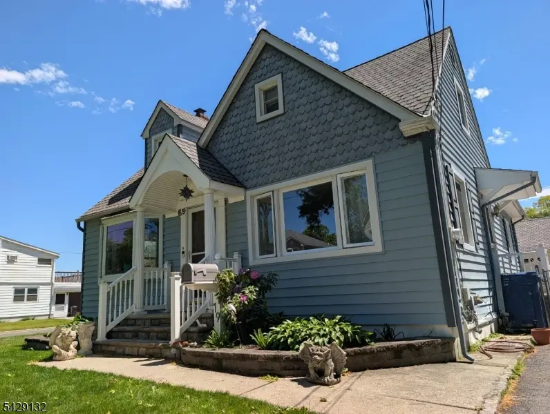 19 Kathryn St, Clark, NJ 07066 - #2