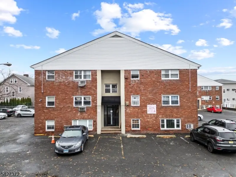 826 W Grand St, Unit 2k, Elizabeth, NJ 07202 - #2