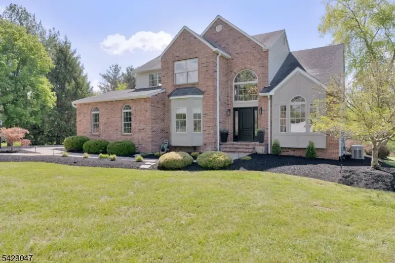 26 Lehigh Rd, Neshanic Station, NJ 08853 - #1
