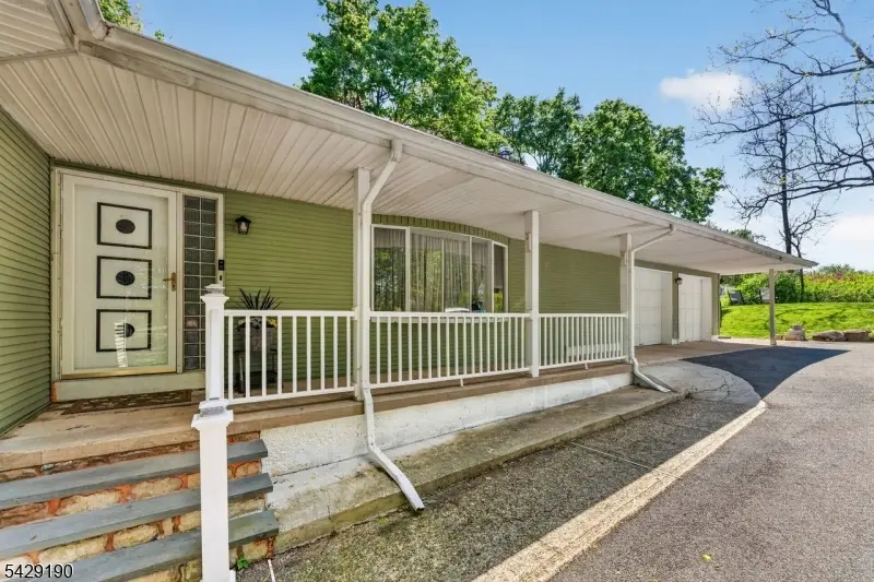 886 Old Chester Gladstone, Chester, NJ 07931 - #1