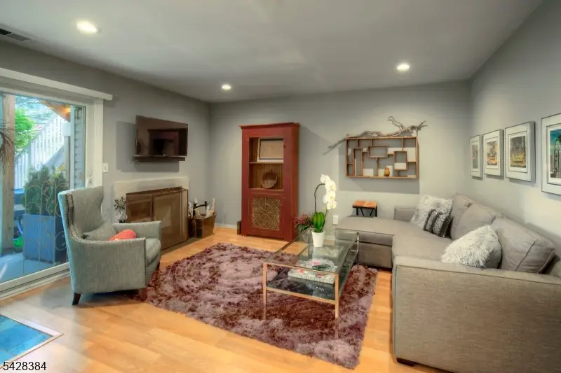 11 Tory Court, The Hills, NJ 07921 - #1