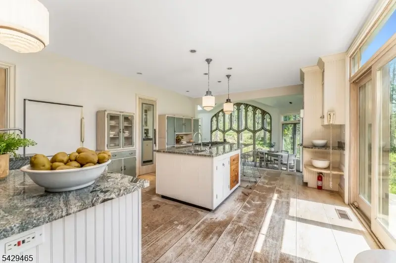 130 Shire Rd, Holland, NJ 08848 - #2