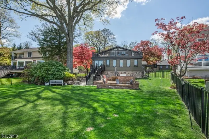 116 Chincopee Rd, Lake Hopatcong, NJ 07849 - #3