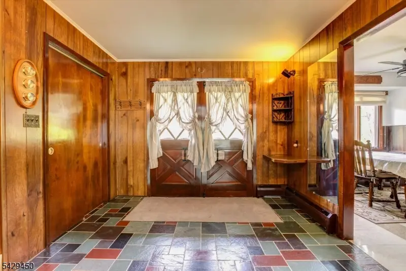 49 Frog Hollow Rd, Tewksbury, NJ 07830 - #2